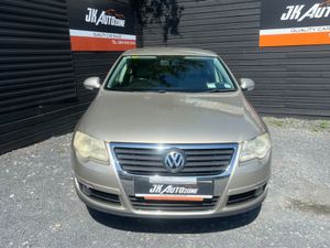 Volkswagen Passat B6 COM 1.6 FSI Auto - Image 2