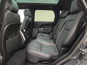 Land Rover Range Rover Sport 3.0 D300 HSE Dynamic - Image 4