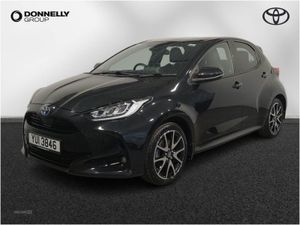 Toyota Yaris 1.5 Hybrid Dynamic 5dr CVT - Image 3