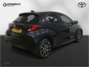 Toyota Yaris 1.5 Hybrid Dynamic 5dr CVT - Image 4