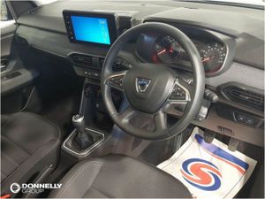 Dacia Sandero 1.0 TCe Bi-fuel Comfort 5dr - Image 4