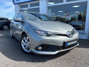 2016 Toyota Auris Luna 1.2L Petrol - Image 4