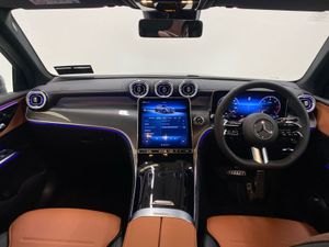 Mercedes-Benz GLC GLC 220D 4matic AMG Line Plus - Image 4