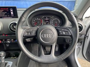 Audi A3 S-LINE PACK 1.4 TFSI AUTO // SERVICE HISTO - Image 4