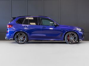 212 BMW X5 X-Drive 45e M-Sport 5 Seat N1 Crewcab - Image 2