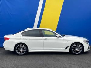 BMW 5-Series 523d M-SPORT AUTO // FOUR-WHEEL-STEER - Image 2