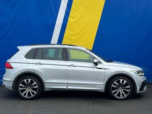 Volkswagen Tiguan R-LINE 2.0 TDI // FULL R-LINE PA - Image 2