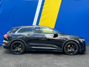 Audi e-tron 50 QUATTRO // LEATHER INTERIOR // ADAP - Image 2