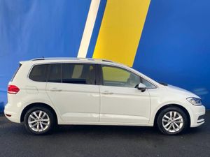 Volkswagen Touran 2.0 TDI 7-SEATER AUTO // SERVICE - Image 2