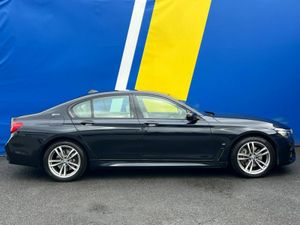 BMW 7-Series 740e M-SPORT PLUG-IN HYBRID AUTO // F - Image 2