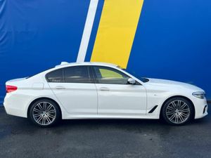 BMW 5-Series 523d M-SPORT 2.0 AUTO // SERVICE HIST - Image 2
