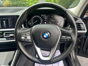 BMW 3-Series 318d M COMPETITION PACK 2.0 // NEW 20 - Image 4