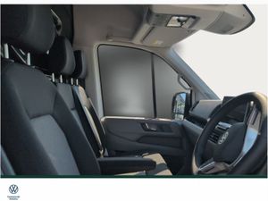 Volkswagen Crafter 35 VAN LWB Highline TDI 140HP - Image 2
