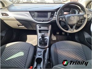 Opel Astra 1.2 Turbo 110PS 6 Speed SC Trinity Mot - Image 2