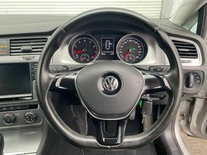 Volkswagen Golf R-LINE PACK 1.2 TSI AUTO // COMFOR - Image 4