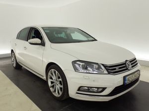 Volkswagen Passat 2.0 Tdi R Line Bluemotion 140p - Image 2