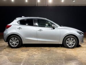 Mazda Demio 1.3 Automatic - Image 2