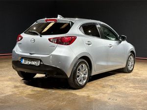 Mazda Demio 1.3 Automatic - Image 3