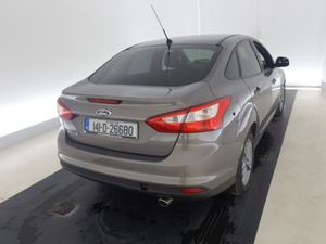 Ford Focus 2014my Edition 2.0 Tdci 115ps 4dr - 19 - Image 3