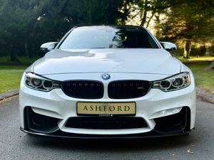 152 BMW M4 FULL SPEC LOW KM AS NEW - Image 2