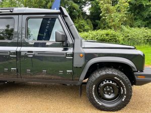 INEOS Grenadier 5-seat Passenger Vehicle (m1) - Image 3