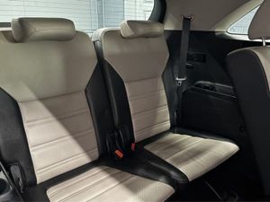 Kia Sorento K2 5DR  7 Seater - Image 3