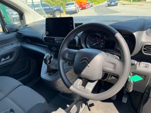 Citroen Berlingo 2020 1.5d 3 seater - Image 4