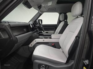 Land Rover Defender 3.0 D350 X-dynamic HSE 130 5d - Image 3