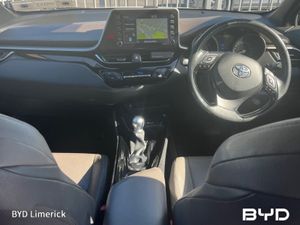 Toyota C-HR 1.8 Hybrid SOL - Image 2