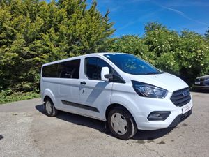 FORD TRANSIT CUSTOM PASSENGER AUTOMATIC 2023(23) - Image 2