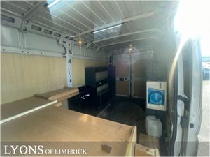 Citroen Relay 35 L3h2 Enterprise HDI 5 - Image 3