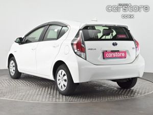 Toyota Aqua 1.8 Hybrid - Image 3