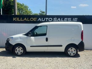 Fiat Doblo 2017 van. No vat - Image 4