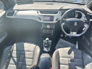2012 CITROEN DS3 1.6 PETROL PRESTIGE LOW MILES - Image 2