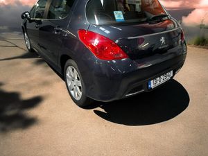 Peugeot 308 2013 - Image 4