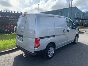 NISSAN NV200 1.5 DCI VAN WITH AIR CON - Image 3