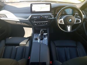 BMW 5 Series 520d M Sport - Image 4