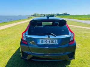 Honda Fit 1.5 Hybrid - Image 3