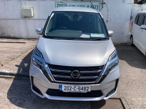 Nissan Serena 2.0 Petrol Hybrid 8 Seater - Image 2