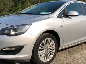 Opel Astra 2015 - Image 4