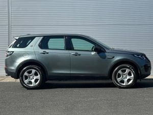 Discovery Sport *7 Seater *Glassroof - Image 3