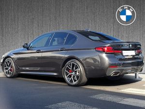 BMW 5 Series 530e M Sport Saloon - Image 3