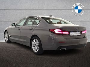 BMW 5 Series 520d SE Saloon - Image 3