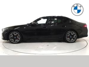 BMW i5 Edrive40 M Sport Pro Saloon - Image 4