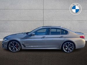 BMW 5 Series 520d M Sport Saloon - Image 4