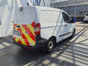 Ford Transit Courier Van Base 75ps 3dr - 1499cc - Image 3