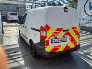 Ford Transit Courier Van Base 75ps 3dr - 1499cc - Image 4