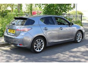 Lexus CT 200H Advance - Image 3