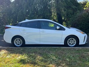 Toyota Prius 2021/ Dec Month - Image 4