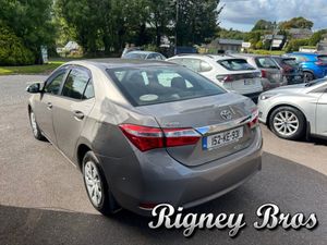 Toyota Corolla 1.4 D-4d Terra 4DR - Image 4